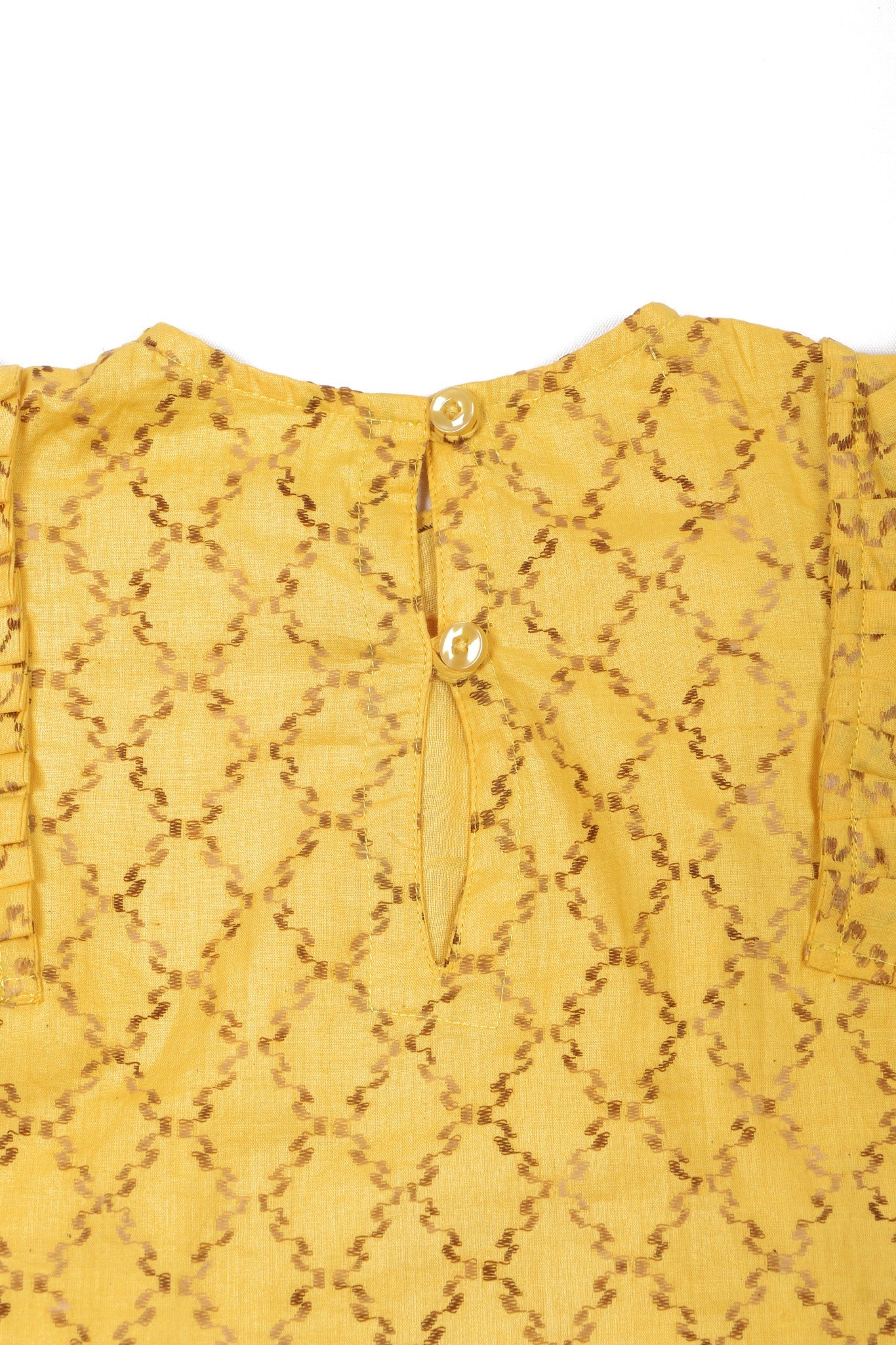 Dandelion dress with ruffled sleeves