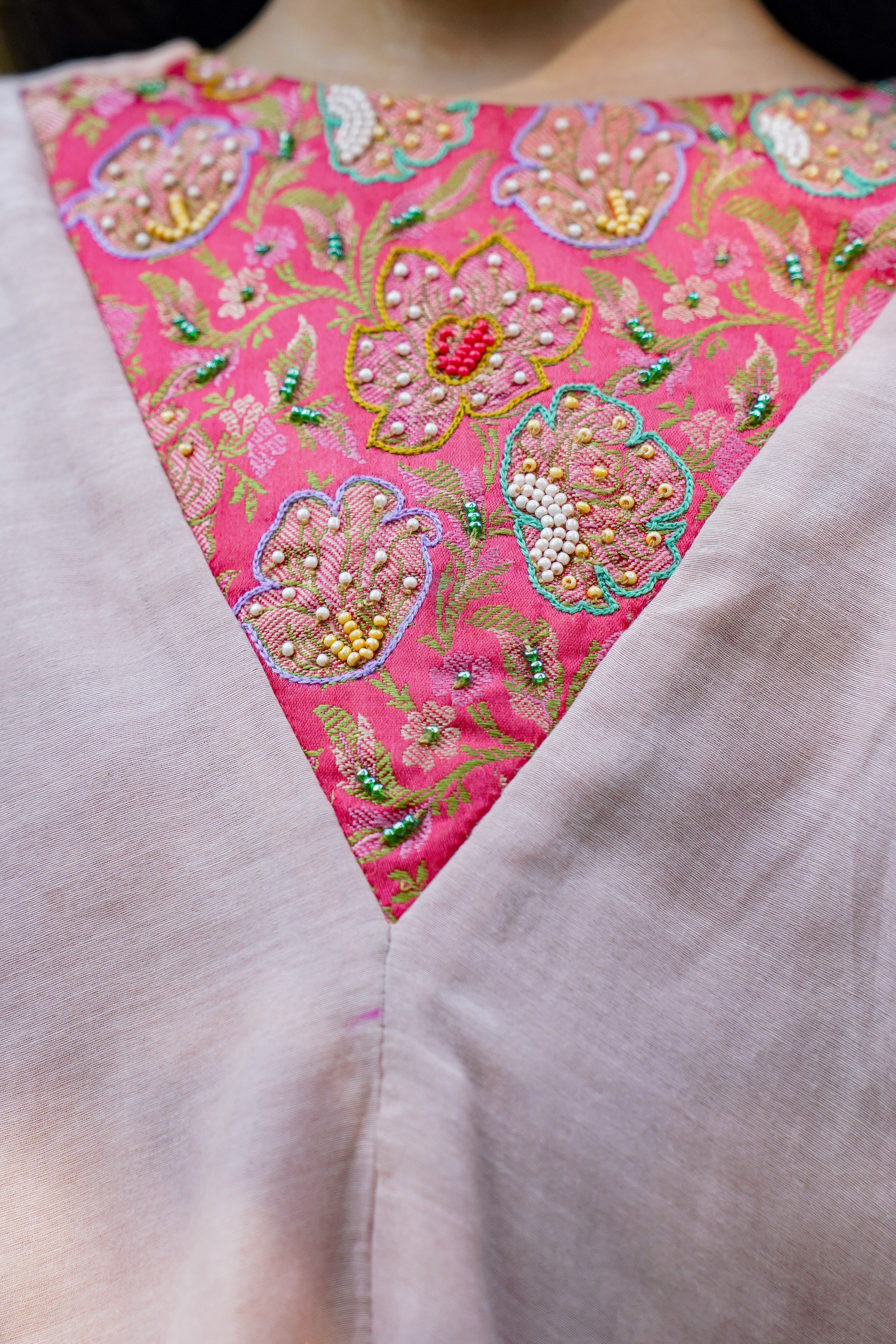 Pink V Neck Kurta Set