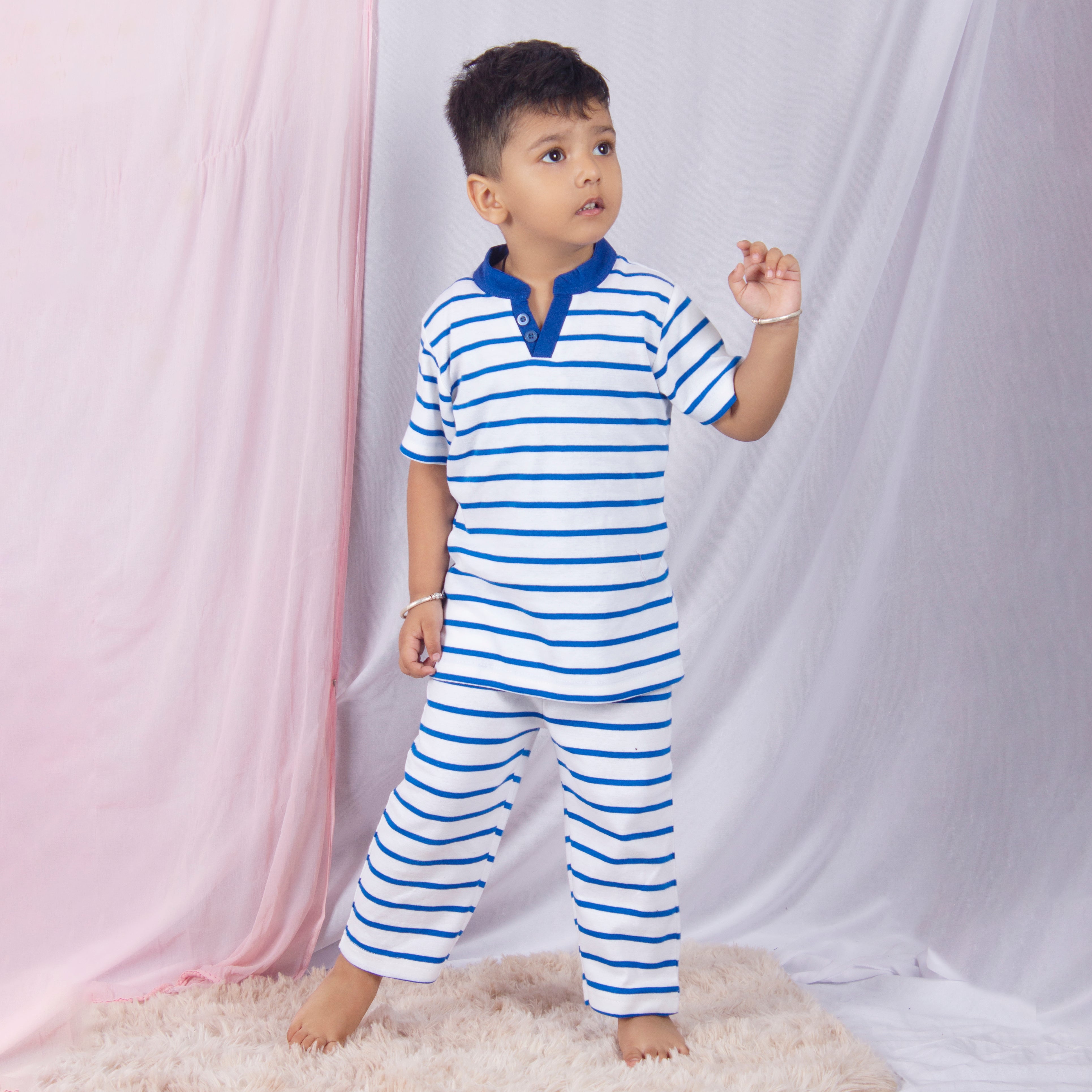 SnuggleMe Half Sleeves Boys Night suit - Blue