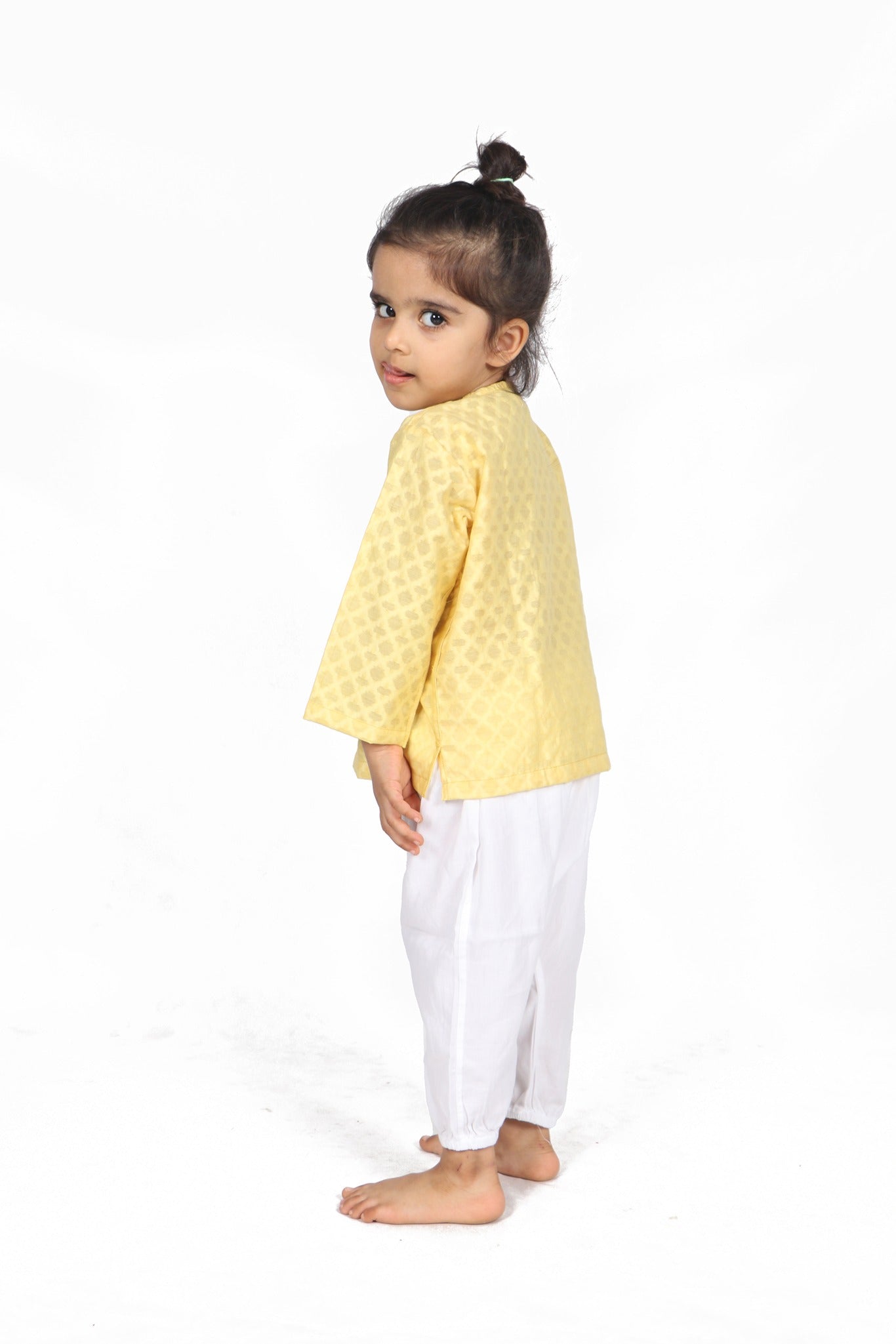 Lemon Colored Expressive Kurta with Pants