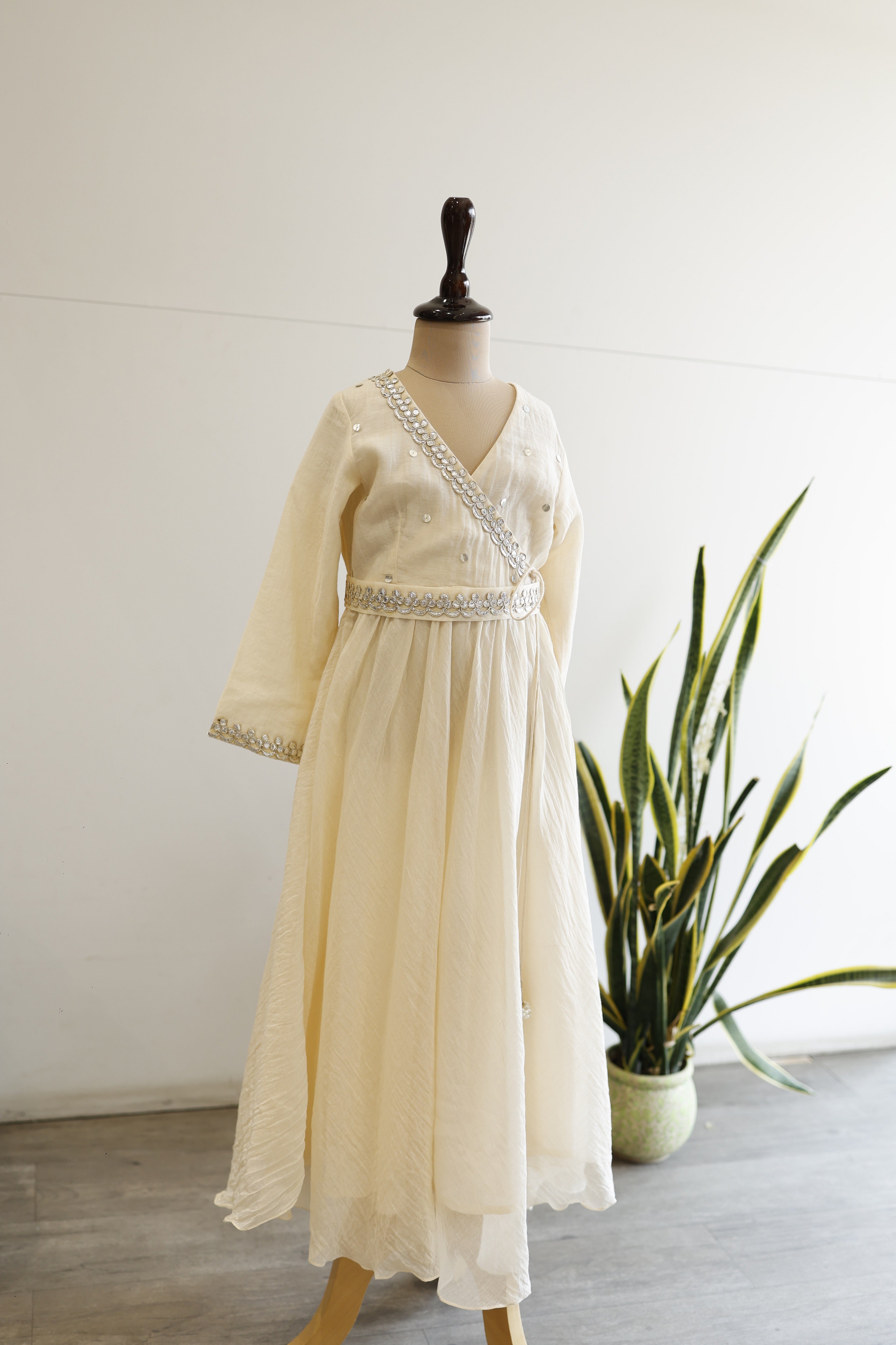 Girls Embroidered And Embellished Anarkali Kurta - Off-White