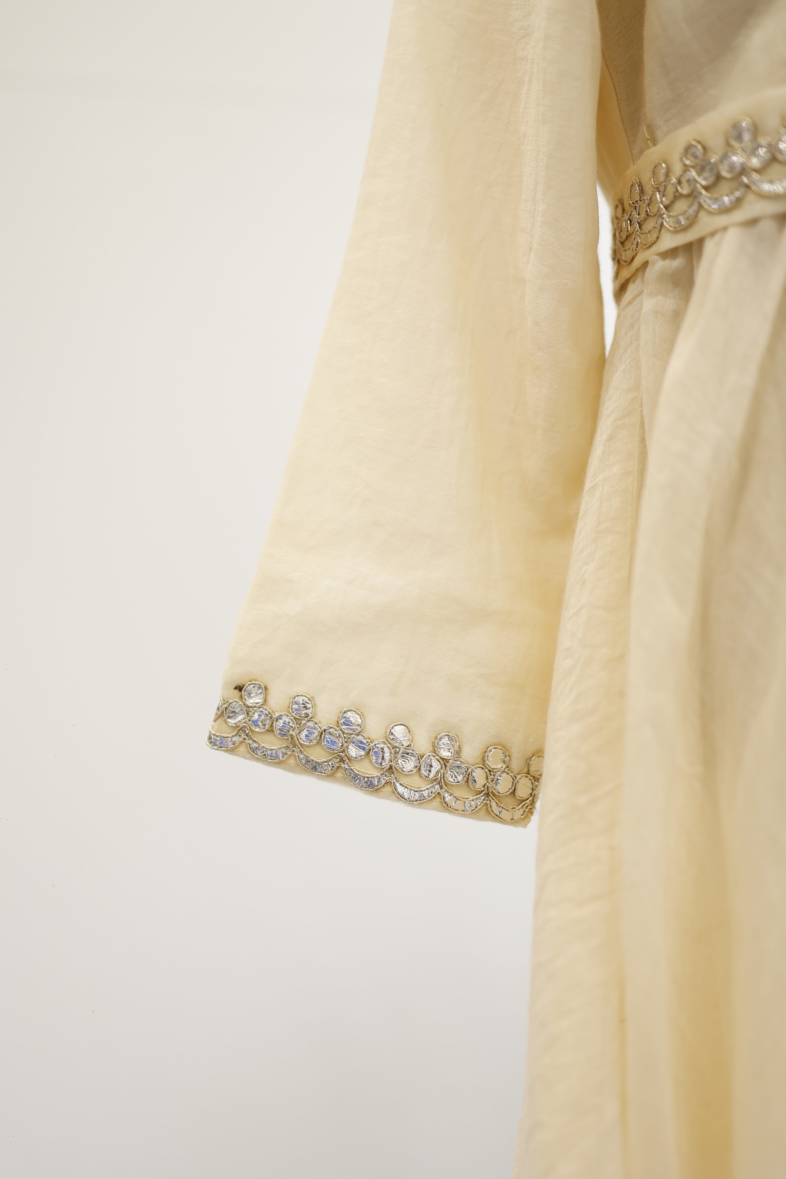 Girls Embroidered And Embellished Anarkali Kurta - Off-White