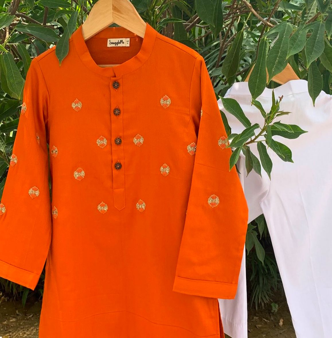 Boys Zari Booti Embroidery Kurta Set - Orange